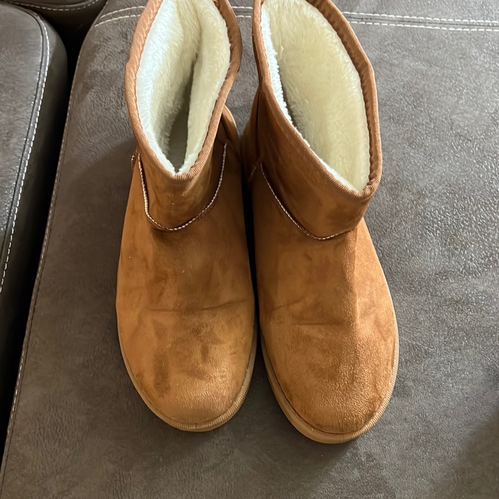 Ankle boots